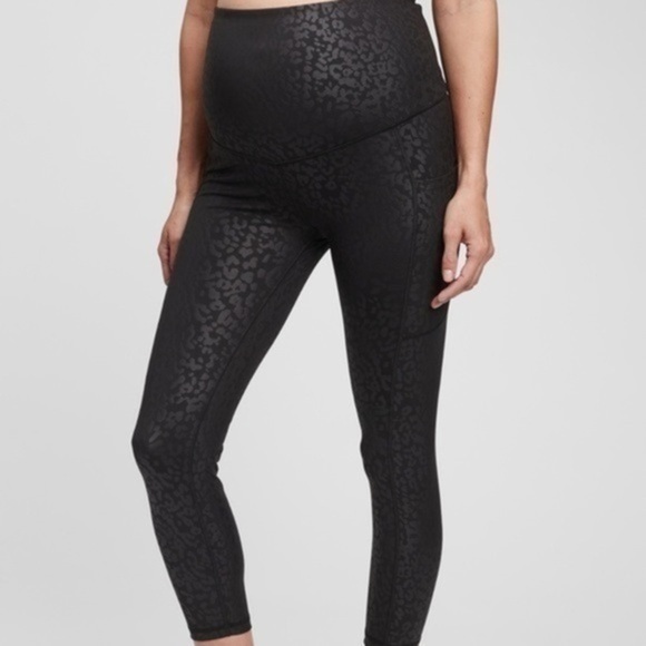 Gap Maternity Power Full Panel 7/8 Leggings - Picture 1 of 1